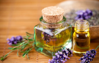 aromatherapy-oils-MassageBook